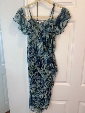 Olivaceous Boho Palm Blue Green Ruffle Wrap Dress. Size M. Fits like Small.